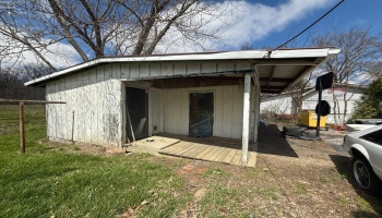 Shed and water cistern location
