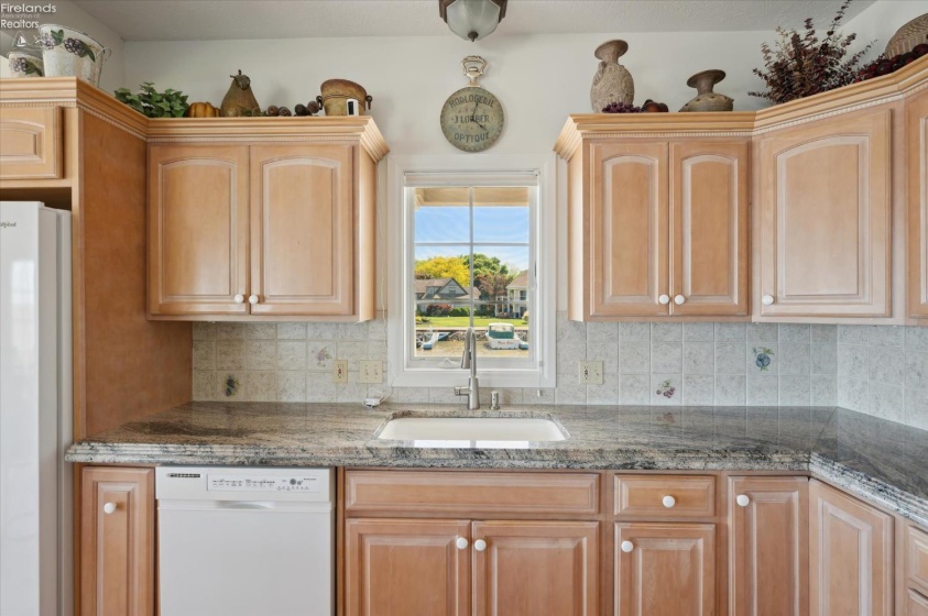 2170 Dorchester Drive, Marblehead, 43440, 4 Bedrooms Bedrooms, ,5 BathroomsBathrooms,Residential,For Sale,Dorchester,20251938