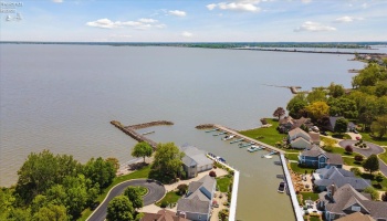 2170 Dorchester Drive, Marblehead, 43440, 4 Bedrooms Bedrooms, ,5 BathroomsBathrooms,Residential,For Sale,Dorchester,20251938