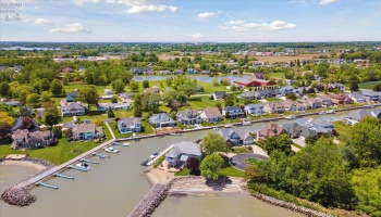 2170 Dorchester Drive, Marblehead, 43440, 4 Bedrooms Bedrooms, ,5 BathroomsBathrooms,Residential,For Sale,Dorchester,20251938