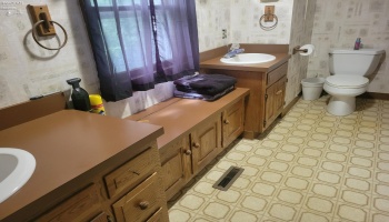 301 Schiller Avenue, Sandusky, 44870, 7 Bedrooms Bedrooms, ,5 BathroomsBathrooms,Residential,For Sale,Schiller,20251747