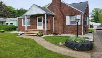 301 Schiller Avenue, Sandusky, 44870, 7 Bedrooms Bedrooms, ,5 BathroomsBathrooms,Residential,For Sale,Schiller,20251747