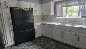 301 Schiller Avenue, Sandusky, 44870, 7 Bedrooms Bedrooms, ,5 BathroomsBathrooms,Residential,For Sale,Schiller,20251747