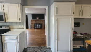 301 Schiller Avenue, Sandusky, 44870, 7 Bedrooms Bedrooms, ,5 BathroomsBathrooms,Residential,For Sale,Schiller,20251747