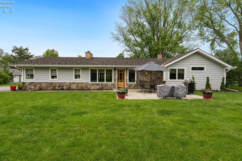 3999 Catawba Road, Port Clinton, 43452, 4 Bedrooms Bedrooms, ,3 BathroomsBathrooms,Residential,For Sale,Catawba,20251965