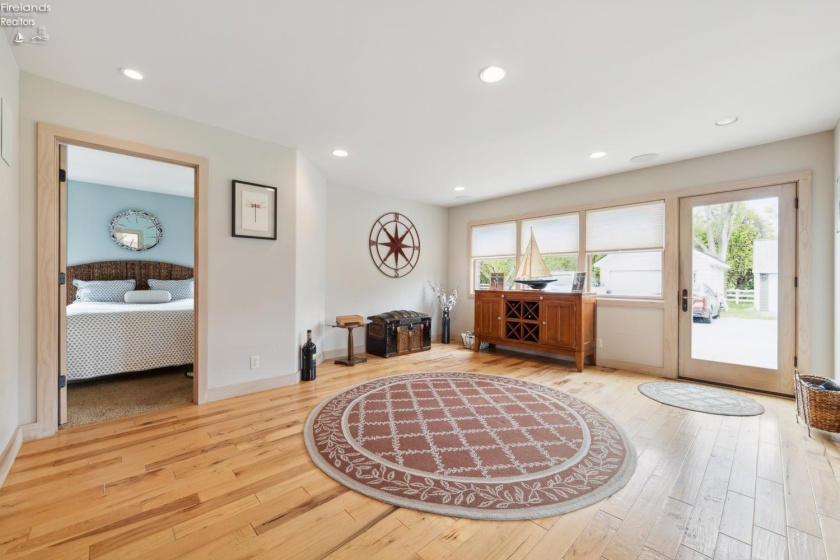 3999 Catawba Road, Port Clinton, 43452, 4 Bedrooms Bedrooms, ,3 BathroomsBathrooms,Residential,For Sale,Catawba,20251965