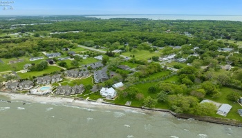 3999 Catawba Road, Port Clinton, 43452, 4 Bedrooms Bedrooms, ,3 BathroomsBathrooms,Residential,For Sale,Catawba,20251965