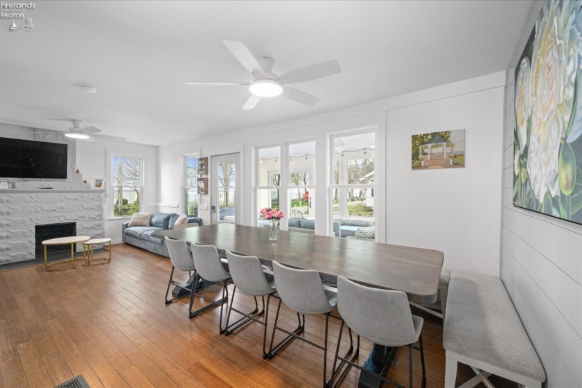 202 Plum Avenue, Lakeside, 43440, 5 Bedrooms Bedrooms, ,3 BathroomsBathrooms,Residential,For Sale,Plum,20251982