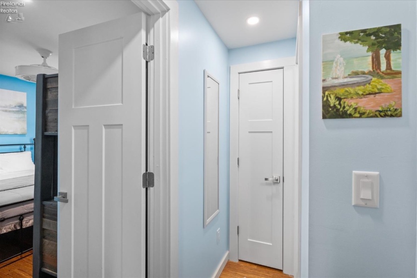 202 Plum Avenue, Lakeside, 43440, 5 Bedrooms Bedrooms, ,3 BathroomsBathrooms,Residential,For Sale,Plum,20251982