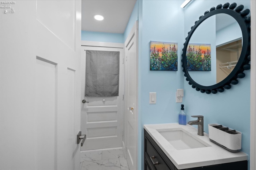 202 Plum Avenue, Lakeside, 43440, 5 Bedrooms Bedrooms, ,3 BathroomsBathrooms,Residential,For Sale,Plum,20251982