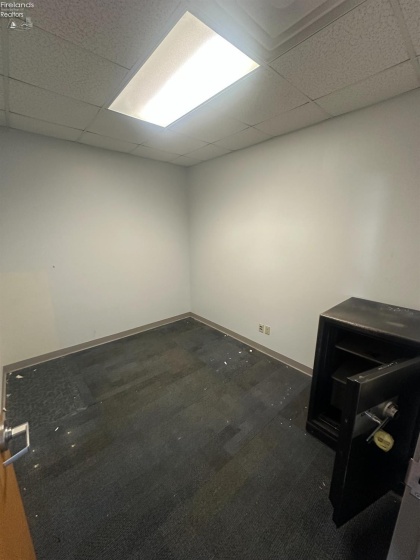 2870 Harbor Rd, Port Clinton, 43452, ,Commercial For Lease,For Lease,Harbor Rd,20251872
