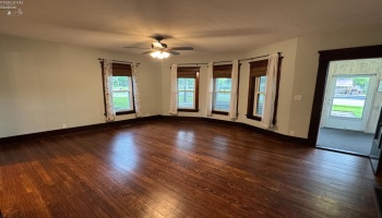 2015 Main Street, Milan, 44846, 3 Bedrooms Bedrooms, ,2 BathroomsBathrooms,Residential,For Sale,Main,20251956