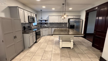 2015 Main Street, Milan, 44846, 3 Bedrooms Bedrooms, ,2 BathroomsBathrooms,Residential,For Sale,Main,20251956