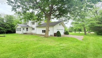 9343 Bayshore Road, Marblehead, 43440, 3 Bedrooms Bedrooms, ,2 BathroomsBathrooms,Residential,For Sale,Bayshore,20251981
