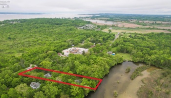 9343 Bayshore Road, Marblehead, 43440, 3 Bedrooms Bedrooms, ,2 BathroomsBathrooms,Residential,For Sale,Bayshore,20251981