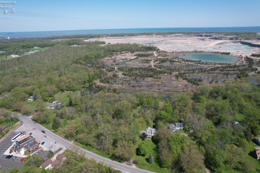 9343 Bayshore Road, Marblehead, 43440, 3 Bedrooms Bedrooms, ,2 BathroomsBathrooms,Residential,For Sale,Bayshore,20251981