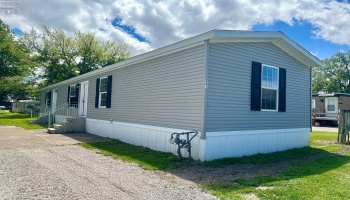 2614 Tiffin Avenue, Sandusky, 44870, 3 Bedrooms Bedrooms, ,2 BathroomsBathrooms,Residential,For Sale,Tiffin,20251978