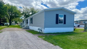 2614 Tiffin Avenue, Sandusky, 44870, 3 Bedrooms Bedrooms, ,2 BathroomsBathrooms,Residential,For Sale,Tiffin,20251978