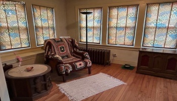 3115 Essex Road, Other, 44118, 4 Bedrooms Bedrooms, ,2 BathroomsBathrooms,Residential,For Sale,Essex,20251977
