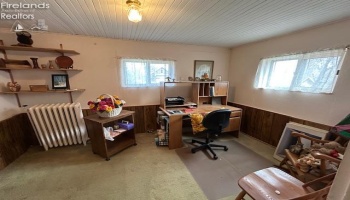 3115 Essex Road, Other, 44118, 4 Bedrooms Bedrooms, ,2 BathroomsBathrooms,Residential,For Sale,Essex,20251977