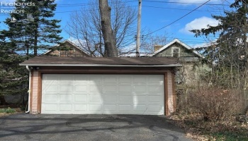 3115 Essex Road, Other, 44118, 4 Bedrooms Bedrooms, ,2 BathroomsBathrooms,Residential,For Sale,Essex,20251977
