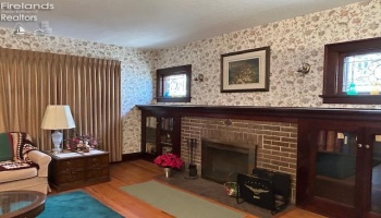 3115 Essex Road, Other, 44118, 4 Bedrooms Bedrooms, ,2 BathroomsBathrooms,Residential,For Sale,Essex,20251977