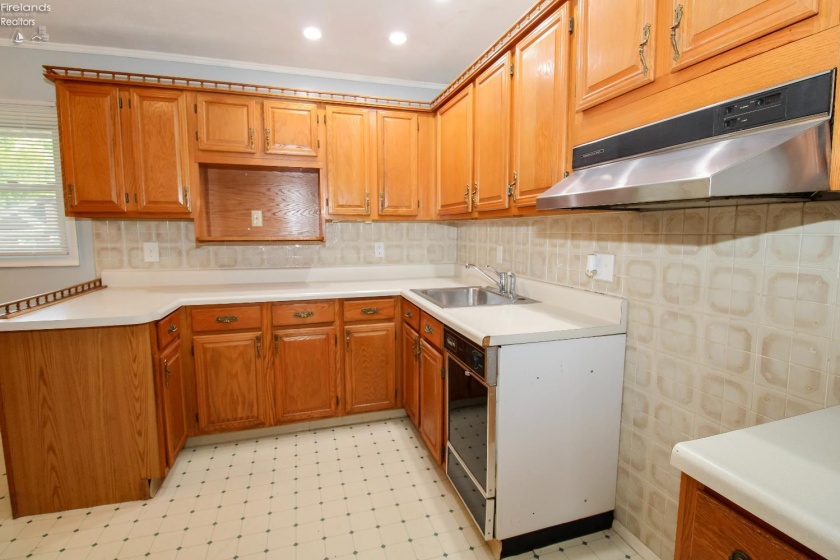 2244 Olds Street, Sandusky, 44870, 3 Bedrooms Bedrooms, ,1 BathroomBathrooms,Residential,For Sale,Olds,20251906