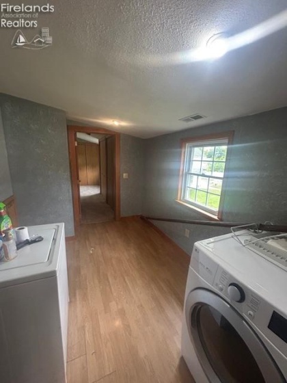 201 Heter Street, Bellevue, 44811, 3 Bedrooms Bedrooms, ,3 BathroomsBathrooms,Residential,For Sale,Heter,20251942