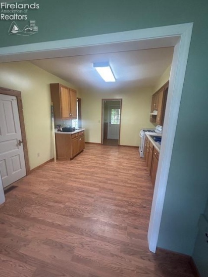 201 Heter Street, Bellevue, 44811, 3 Bedrooms Bedrooms, ,3 BathroomsBathrooms,Residential,For Sale,Heter,20251942