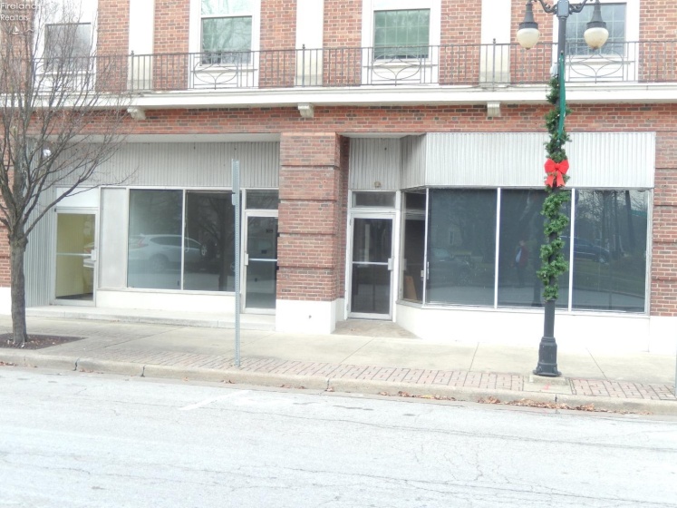 169 Washington Row, Sandusky, 44870, ,Commercial For Lease,For Lease,Washington Row,20252003