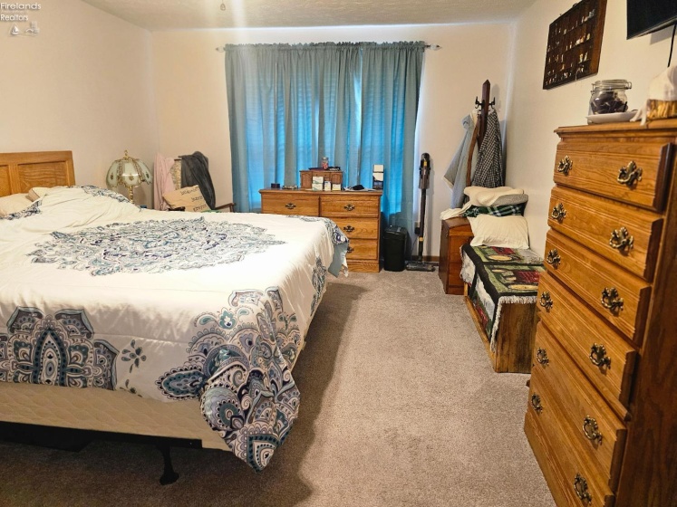 1192 Lakewood Road, Willard, 44890, 4 Bedrooms Bedrooms, ,3 BathroomsBathrooms,Residential,For Sale,Lakewood,20251849