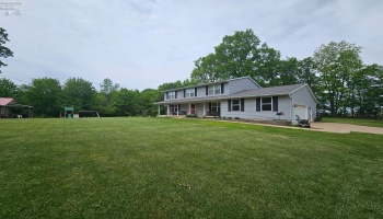 1192 Lakewood Road, Willard, 44890, 4 Bedrooms Bedrooms, ,3 BathroomsBathrooms,Residential,For Sale,Lakewood,20251849