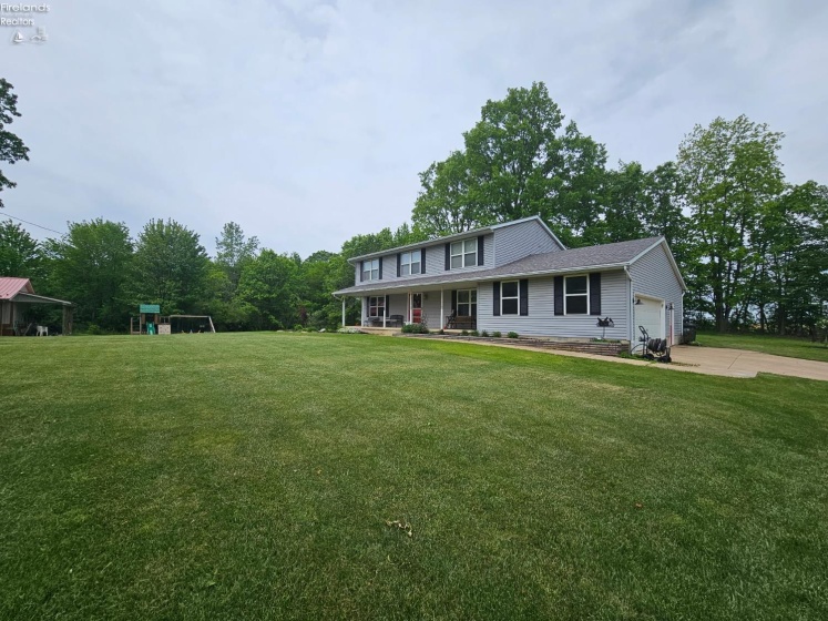 1192 Lakewood Road, Willard, 44890, 4 Bedrooms Bedrooms, ,3 BathroomsBathrooms,Residential,For Sale,Lakewood,20251849