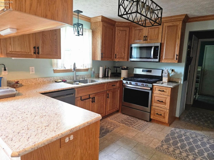 1192 Lakewood Road, Willard, 44890, 4 Bedrooms Bedrooms, ,3 BathroomsBathrooms,Residential,For Sale,Lakewood,20251849