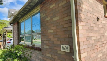 1608 Pierce, Sandusky, 44870, 3 Bedrooms Bedrooms, ,2 BathroomsBathrooms,Residential,For Sale,Pierce,20252006