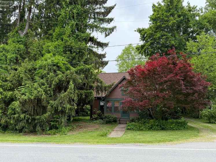 4003 ST. RT. 113 E., Milan, 44846, 3 Bedrooms Bedrooms, ,2 BathroomsBathrooms,Residential,For Sale,ST. RT. 113 E.,20252010