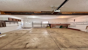 780 Angela Drive, Fostoria, 44830, 4 Bedrooms Bedrooms, ,5 BathroomsBathrooms,Residential,For Sale,Angela Drive,20251959
