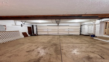 780 Angela Drive, Fostoria, 44830, 4 Bedrooms Bedrooms, ,5 BathroomsBathrooms,Residential,For Sale,Angela Drive,20251959