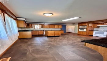 780 Angela Drive, Fostoria, 44830, 4 Bedrooms Bedrooms, ,5 BathroomsBathrooms,Residential,For Sale,Angela Drive,20251959