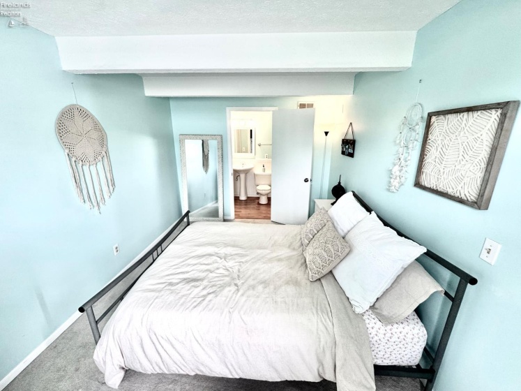 71 Schooner Point Drive, Port Clinton, 43452, 2 Bedrooms Bedrooms, ,2 BathroomsBathrooms,Residential,For Sale,Schooner Point,20252016