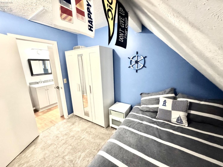71 Schooner Point Drive, Port Clinton, 43452, 2 Bedrooms Bedrooms, ,2 BathroomsBathrooms,Residential,For Sale,Schooner Point,20252016