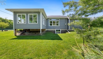 4465 Balliette Drive, Port Clinton, 43452, 3 Bedrooms Bedrooms, ,2 BathroomsBathrooms,Residential,For Sale,Balliette,20251969