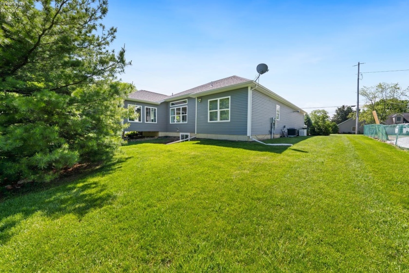 4465 Balliette Drive, Port Clinton, 43452, 3 Bedrooms Bedrooms, ,2 BathroomsBathrooms,Residential,For Sale,Balliette,20251969