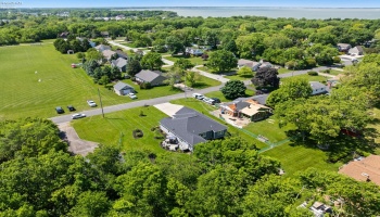4465 Balliette Drive, Port Clinton, 43452, 3 Bedrooms Bedrooms, ,2 BathroomsBathrooms,Residential,For Sale,Balliette,20251969