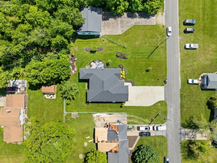 4465 Balliette Drive, Port Clinton, 43452, 3 Bedrooms Bedrooms, ,2 BathroomsBathrooms,Residential,For Sale,Balliette,20251969