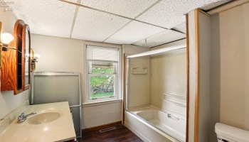 707 Brysen, Toledo, 43609, 3 Bedrooms Bedrooms, ,1 BathroomBathrooms,Residential,For Sale,Brysen,20252002
