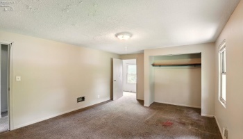 707 Brysen, Toledo, 43609, 3 Bedrooms Bedrooms, ,1 BathroomBathrooms,Residential,For Sale,Brysen,20252002