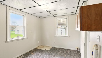 707 Brysen, Toledo, 43609, 3 Bedrooms Bedrooms, ,1 BathroomBathrooms,Residential,For Sale,Brysen,20252002