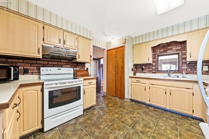 5416 Homegardner Road, Castalia, 44824, 3 Bedrooms Bedrooms, ,2 BathroomsBathrooms,Residential,For Sale,Homegardner,20252005