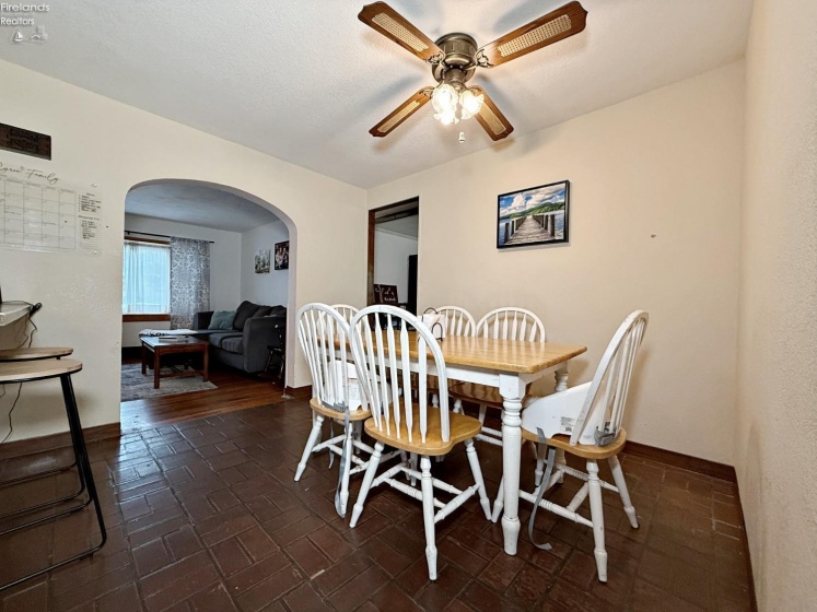 31 Mohawk St, Tiffin, 44883, 4 Bedrooms Bedrooms, ,2 BathroomsBathrooms,Residential,For Sale,Mohawk St,20252023